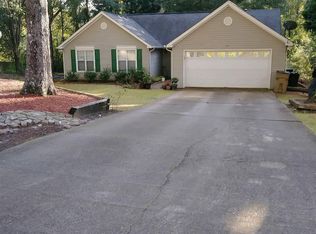 3829 Windmill Sq, Rex, GA 30273