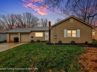 2037 Hillcrest St, Lansing, MI 48910