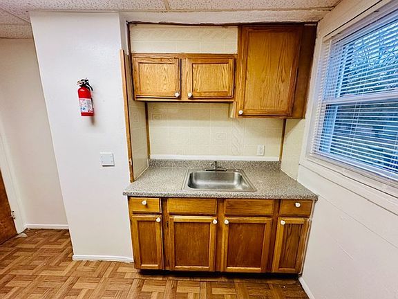 5th image of 9151 Mettetal St #9153