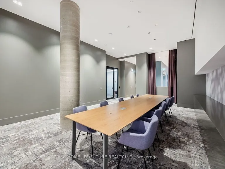1720 Bayview Ave #430 — Photo 16