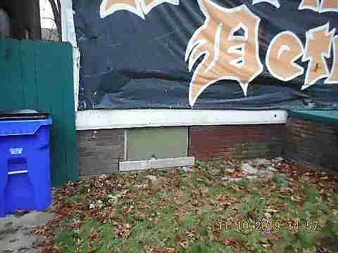 4025 Clairmount