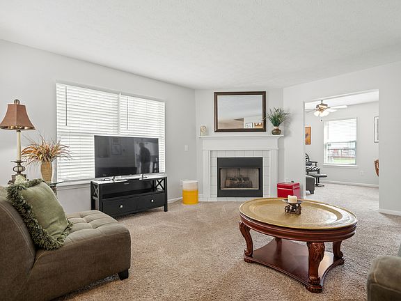 3rd image of 5463 Drum Rd
