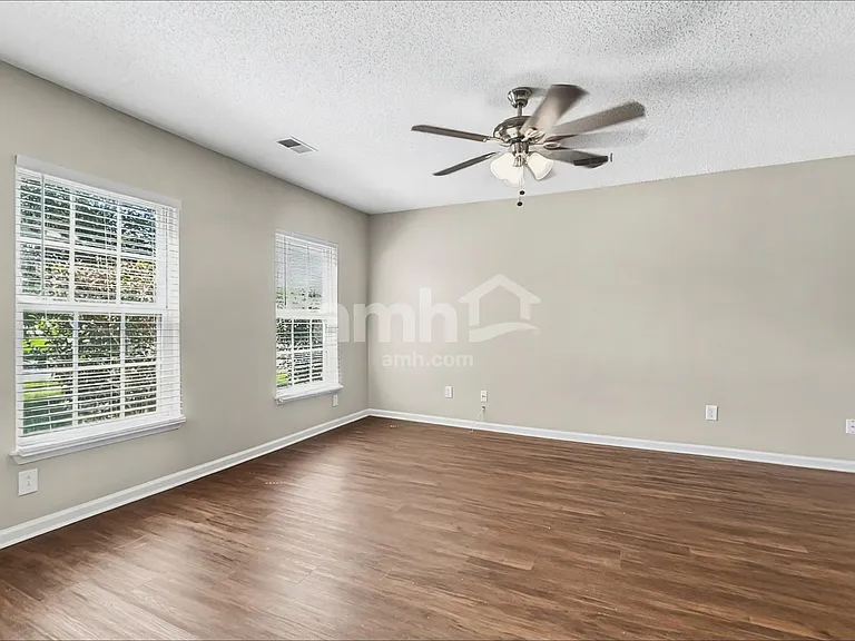 237 Maypop Dr — Photo 8