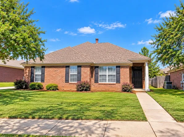 8725 Stoneridge Pl, Montgomery, AL 36117