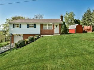 704 Redstone Dr, Allison Park, PA 15101