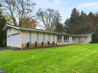 64 Glen Rd, Wormleysburg, PA 17043