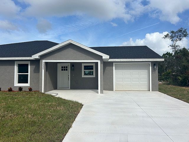 Townhome front view.