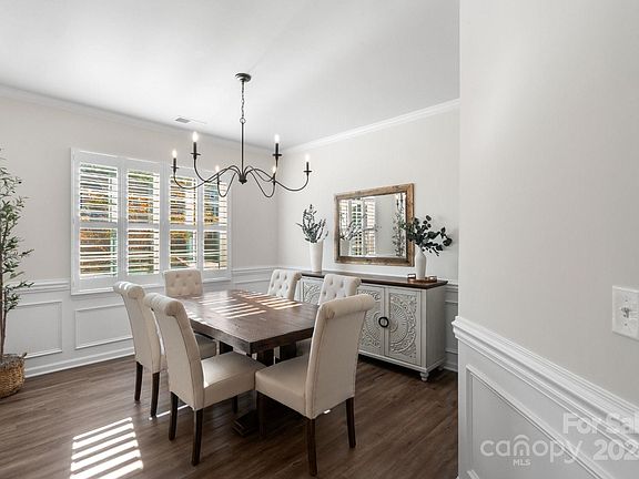 5th image of 108 Little Kennerly Dr