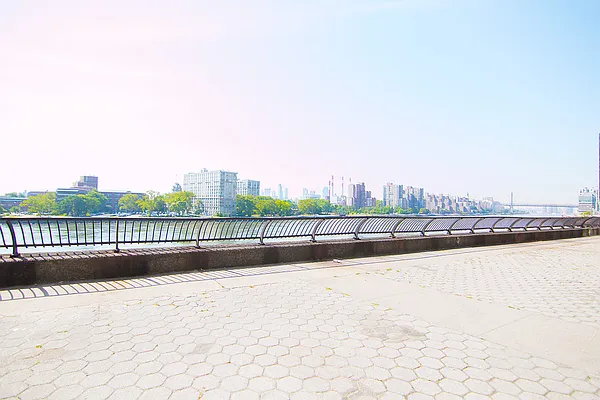 Rented by New York Residence | media 20