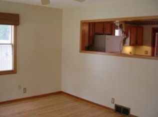 509 105th Ln NW, Coon Rapids, MN 55448