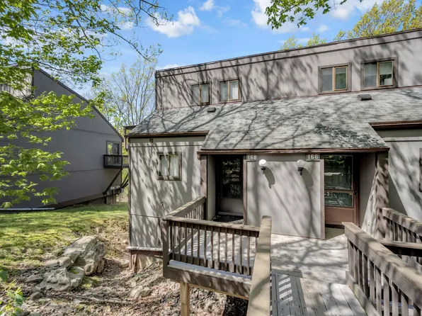 168 Upper Village Way, Tannersville, PA 18372