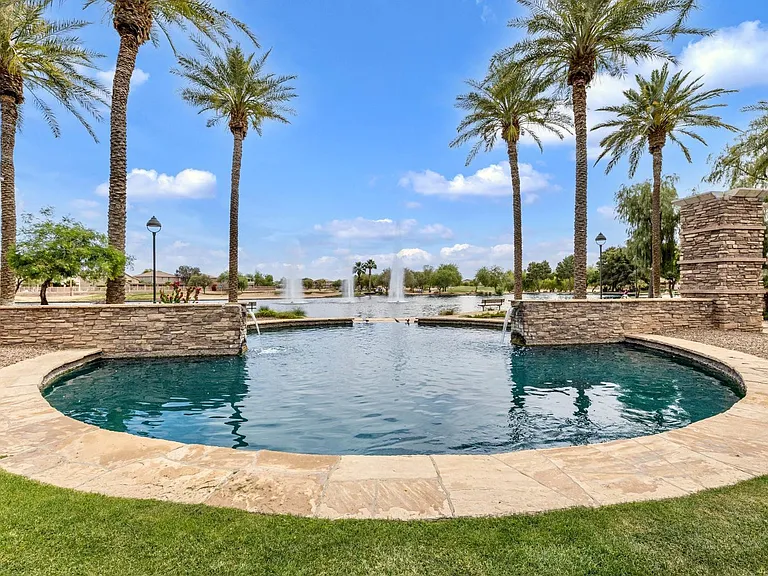 42780 W Sunland Dr — Photo 34