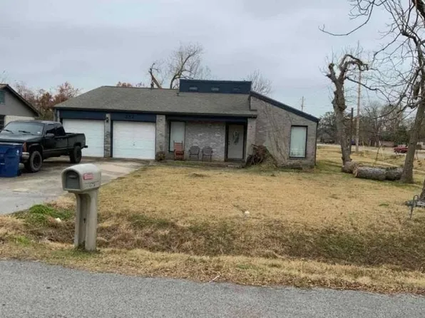 257 San Saba St, Richwood, TX 77531