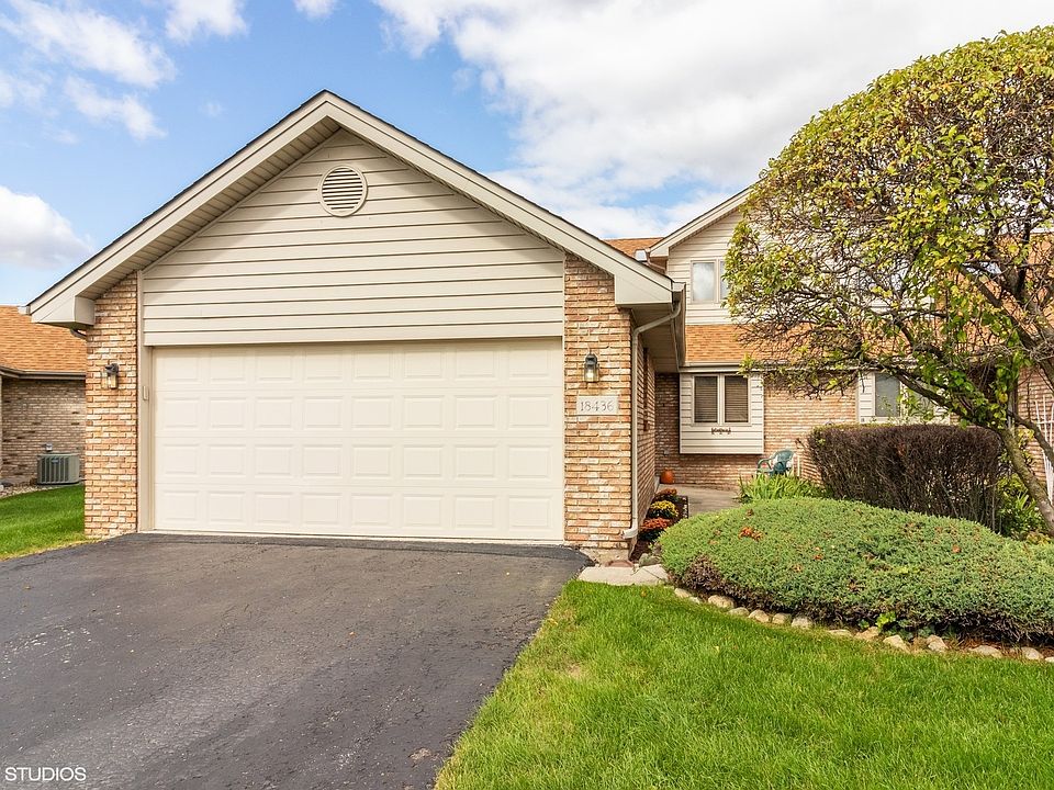 1st image of 18436 Lakeview Cir W