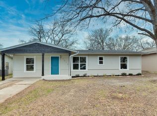 1713 Florence St, Arlington, TX 76010