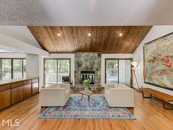 3rd image of 3717 Evans Dale Dr