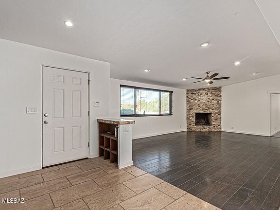 5th image of 5530 N Cumberland Dr
