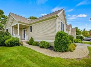 21 Chadwick Ct UNIT 21, Mashpee, MA 02649