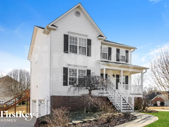 100 Pebble Run Ct, Clemmons, NC 27012