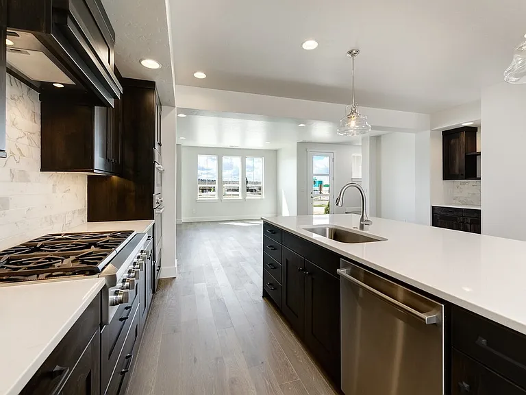 4314 E Parkcenter Blvd — Photo 7