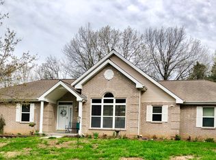 10439 Honeystone Rd, Catawissa, MO 63015