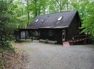 260 Hunt Estates Dr, Waynesville, NC 28786