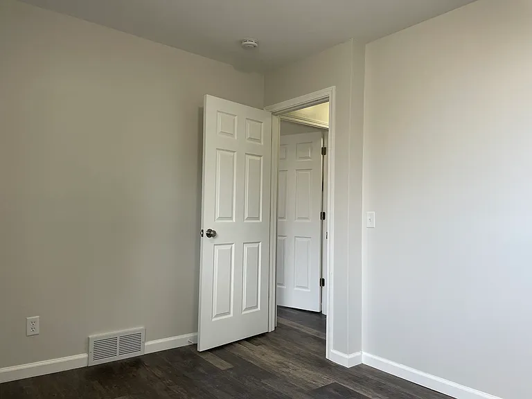 5718 Balsam Rd #4 — Photo 19