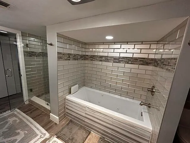 108 Lakeshore Dr #338 — Photo 24