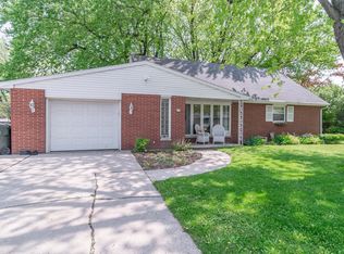 415 Apollo Way, De Pere, WI 54115