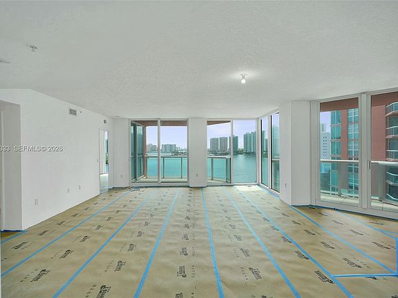 4th image of 3370 Hidden Bay Dr #1009