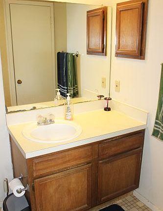 5th image of 1901 Holleman Dr #213