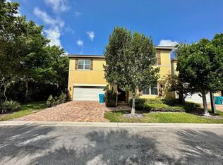 3693 Wolf Run Ln, Boynton Beach, FL 33435