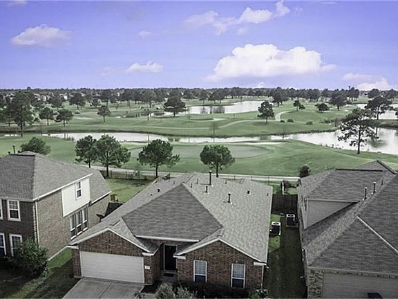 3rd image of 18715 Cypress Lake Village Dr