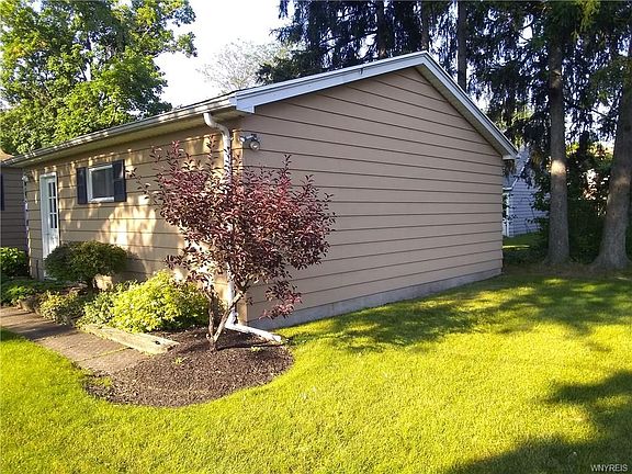 5th image of 159 Snug Haven Ct