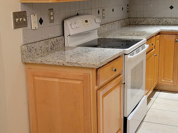 2nd image of 5104 La Mancha Ct #3