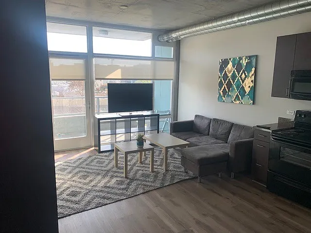 1080 Park Blvd #206 — Photo 3