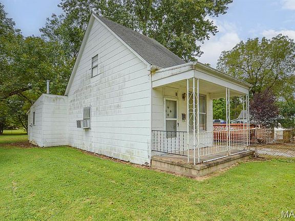 3rd image of 522 S 18th St