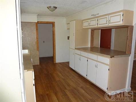 5th image of 101 W McFarland St #W