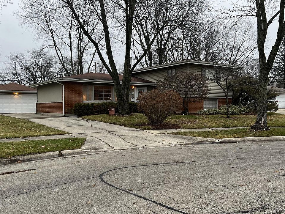 1st image of 437 Homan Ave