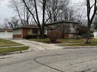 437 Homan Ave, Park Forest, IL 60466