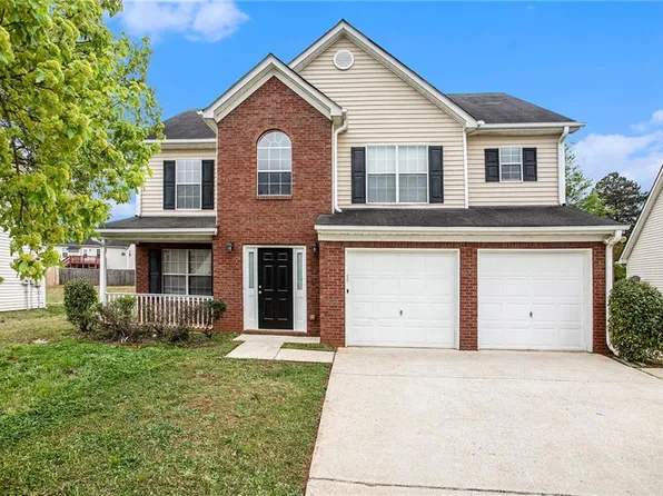 5696 Colonnade Dr, Rex, GA 30273