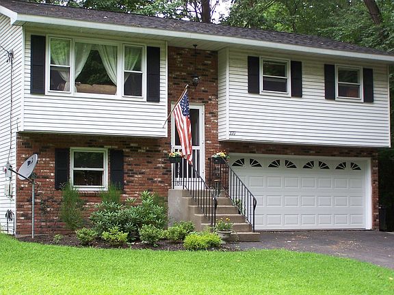 359 Ray Ave., Schenectady, NY