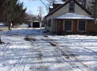 54730 Center St, New Carlisle, IN 46552