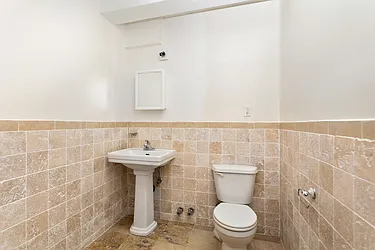 Rented by Safdie Realty Group