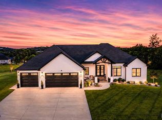 1015 Rose Bowl Dr, Cape Girardeau, MO 63701