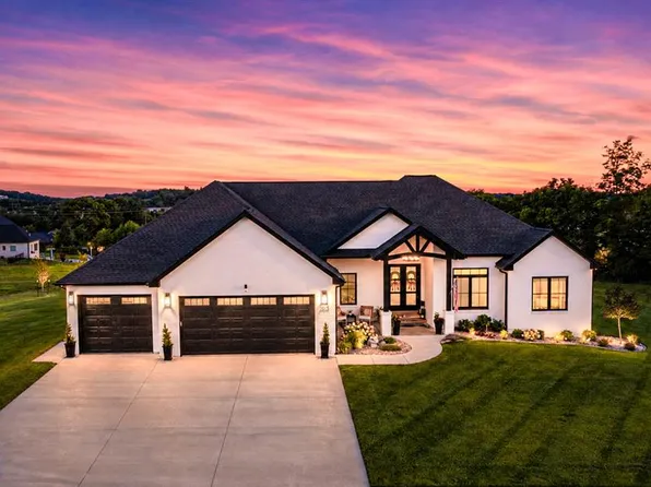 1015 Rose Bowl Dr, Cape Girardeau, MO 63701