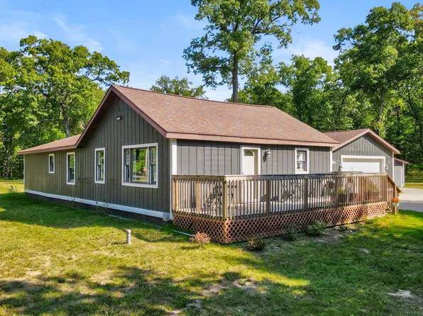 554 W Church Rd, Twin Lake, MI 49457