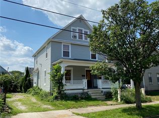 204 Myrtle Pl, Akron, OH 44303