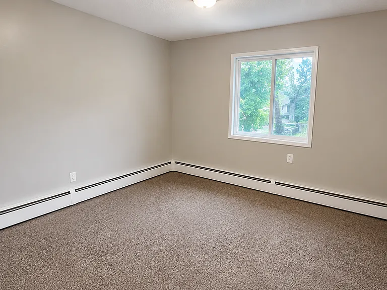 1857 Sunset Ave — Photo 9
