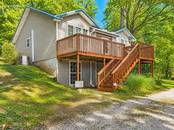 1843 County Farm Road, Cassville, MO 65625
